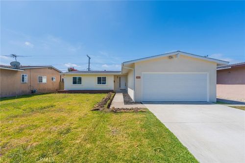 9230 Larkspur Dr, Westminster, CA, 92683-7327 | Card Image