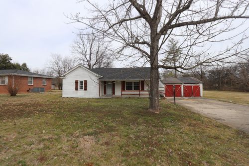 400 W Main St, Alexandria, TN, 37012-2129 | Card Image