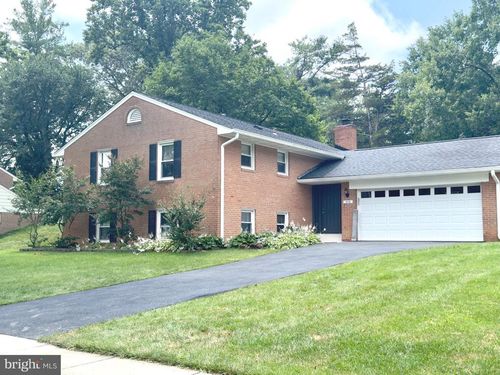 5116 Portsmouth Rd, FAIRFAX, VA, 22032-2231 | Card Image