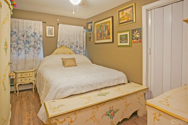 38 Evergreen Ave, House other with 3 bedrooms, 2 bathrooms and null parking in Fords NJ | Image 15