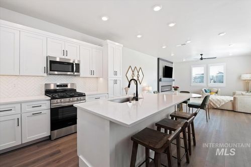 12615 W Mars Ln, Star, ID, 83669-1082 | Card Image