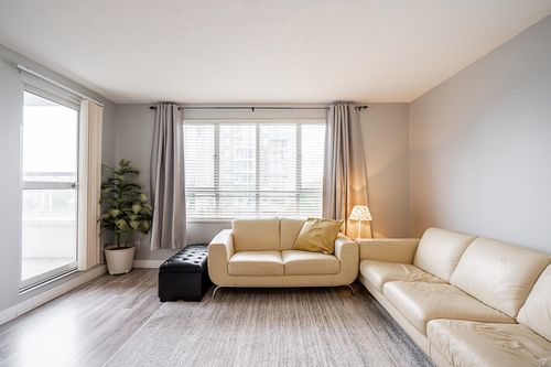 502-3455 Ascot Pl, Vancouver, BC, V5R6B7 | Card Image