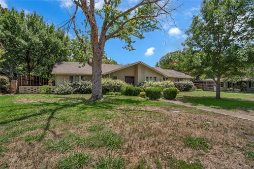 5620 Ridgetown Cir, Dallas, TX, 75230-2656 | Card Image