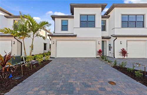 27893 Radiant Ct, BONITA SPRINGS, FL, 34135 | Card Image