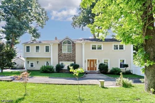 61 Intervale Rd, Parsippany, NJ, 07054 | Card Image