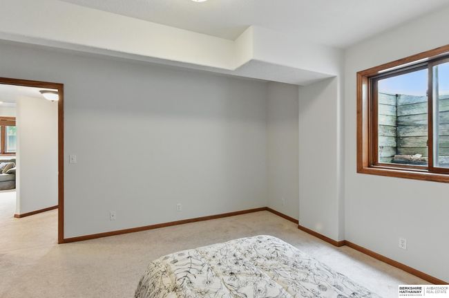 5210 S 165 Th St, House other with 5 bedrooms, 3 bathrooms and 3 parking in Omaha NE | Image 41