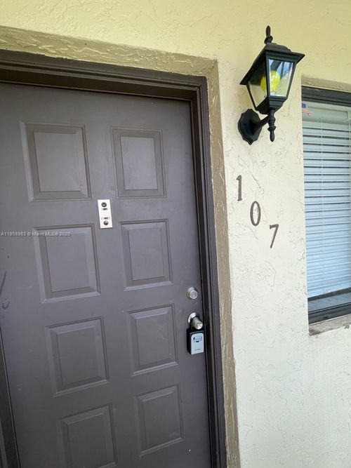 107-21955 E Boca Raton Rd, Boca Raton, FL, 33432-3911 | Card Image