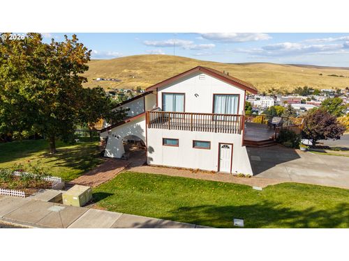 180 Rock St, Heppner, OR, 97836 | Card Image