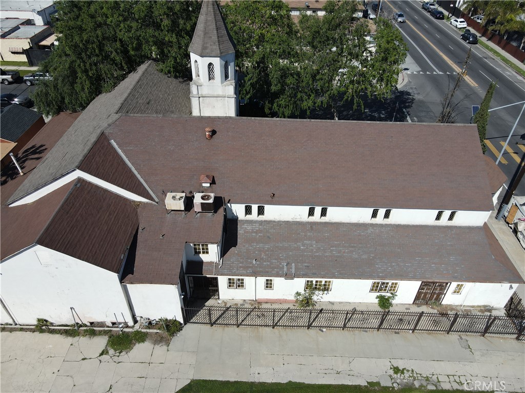 Commercial Sale in Los Angeles