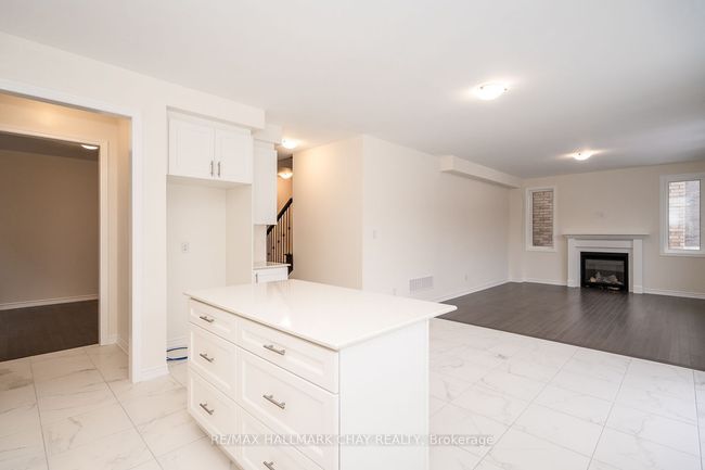 75 Lawrence D Pridham Avenue, House other with 4 bedrooms, 4 bathrooms and 4 parking in New Tecumseth ON | Image 13