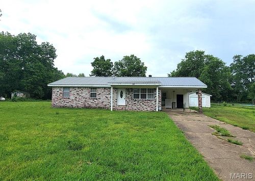 318 Lee Ave, Poplar Bluff, MO, 63901-7493 | Card Image