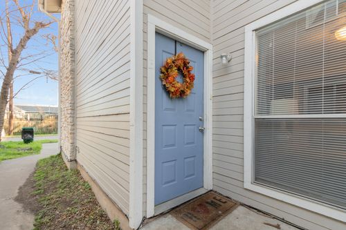 b-5203 Evans Ave, Austin, TX, 78751-2150 | Card Image