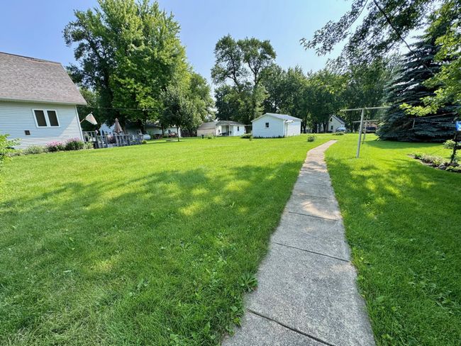 From house to alley | Image 15