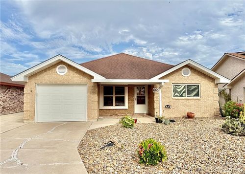 1902 Tyler St, Mission, TX, 78572-8917 | Card Image
