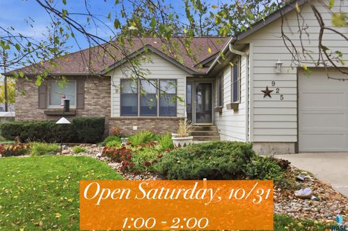 925 N College St Street, Canton, SD, 57013 | Card Image