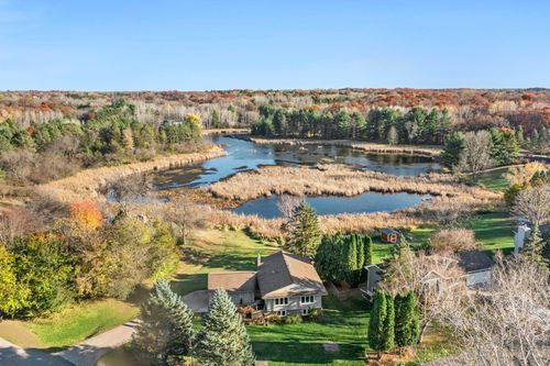 9727 223rd St N, Forest Lake, MN, 55025-9564 | Card Image