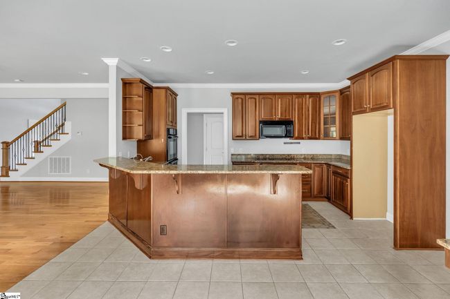 528 Carolee Way, House other with 5 bedrooms, 4 bathrooms and 3 parking in Greer SC | Image 12