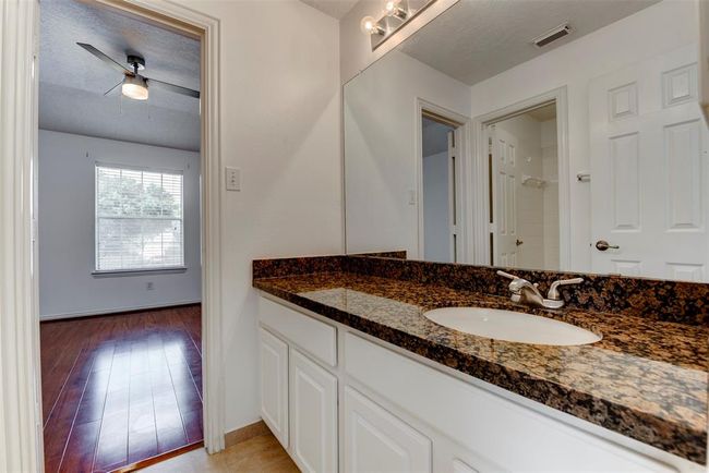 7810 Timber View Ct, House other with 4 bedrooms, 4 bathrooms and 2 parking in Houston TX | Image 43