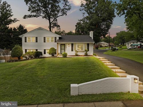 7900 Gosport Ln, SPRINGFIELD, VA, 22151-2407 | Card Image