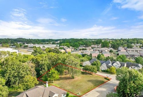 605 Ridge Creek Dr, Tyler, TX, 75703 | Card Image