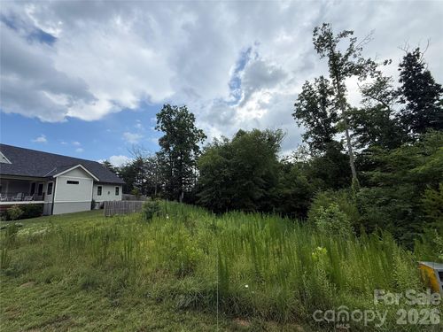 27 Starwood Valley Trl, Arden, NC, 28704-1146 | Card Image