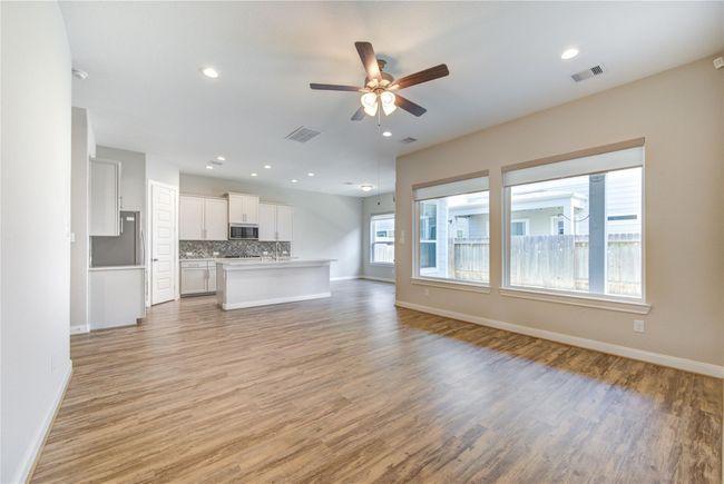 9918 Buckwheat Ln, House other with 3 bedrooms, 3 bathrooms and 2 parking in Houston TX | Image 6