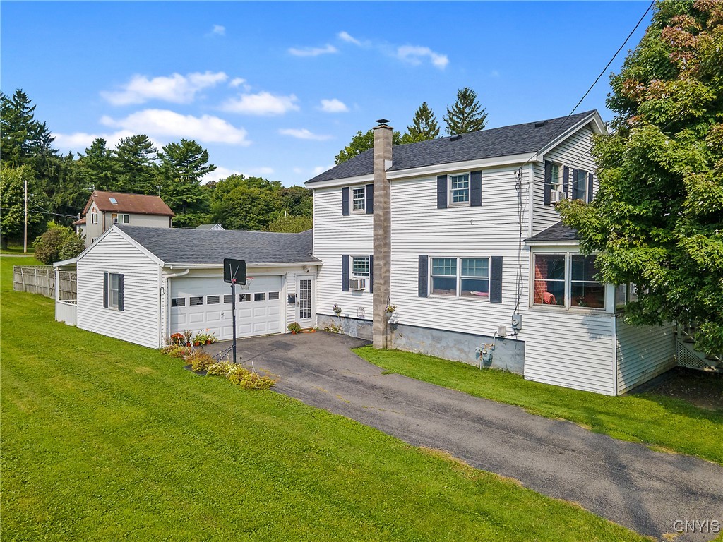 10th St, Oswego, NY 13126