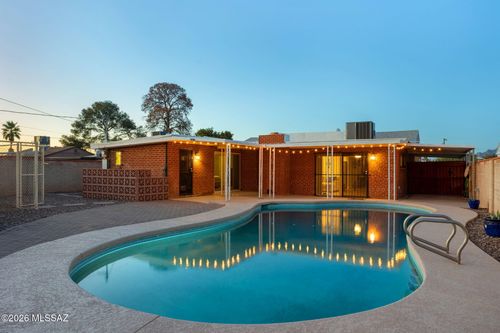 622 E Linden St, Tucson, AZ, 85705-8938 | Card Image