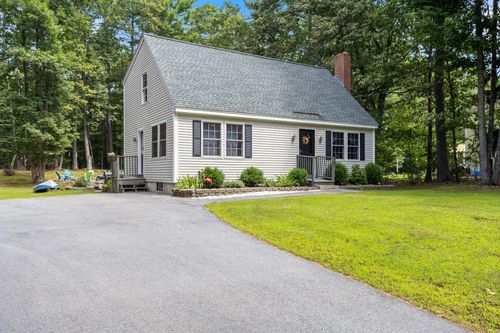 135 Fairview Dr, North Waterboro, ME, 04061-4849 | Card Image