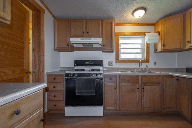 Kitchen | Image 9