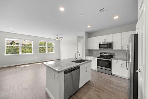 b1-1575 League Line Road, Conroe, TX, 77304 | Card Image