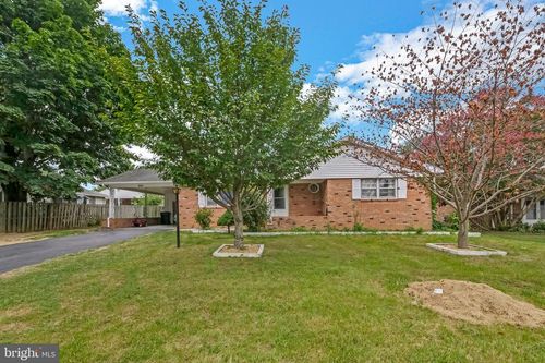 323 Russelcroft Rd, WINCHESTER, VA, 22601-3440 | Card Image