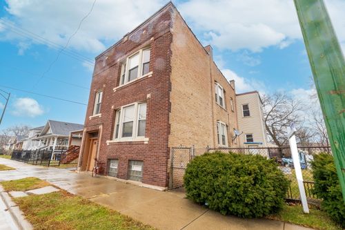 11849 S Wentworth Ave, Chicago, IL, 60628-6044 | Card Image