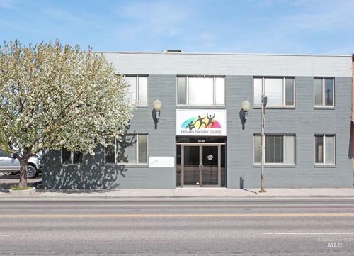 224 E Main St, Burley, ID, 83318-1830 | Card Image