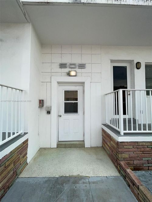 apt-5a-505 74th St, Miami Beach, FL, 33141-2663 | Card Image