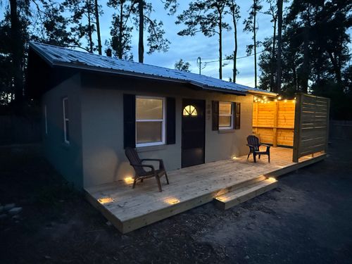 742 Parklawn Cir, Tallahassee, FL, 32304-2779 | Card Image