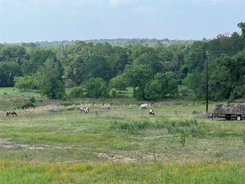 702 Paint Creek Rd, Mcdade, TX, 78650-5339 | Card Image