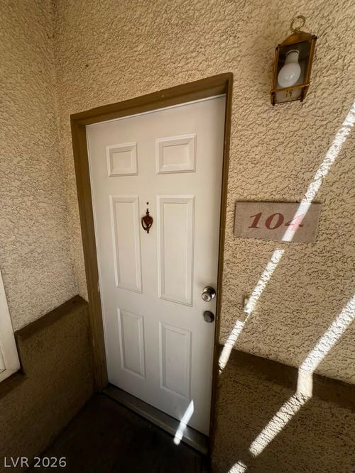 104-3925 Lazy Pine St, Las Vegas, NV, 89108-8147 | Card Image