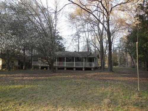 1104 Foreman Rd, Doyline, LA, 71023-3926 | Card Image