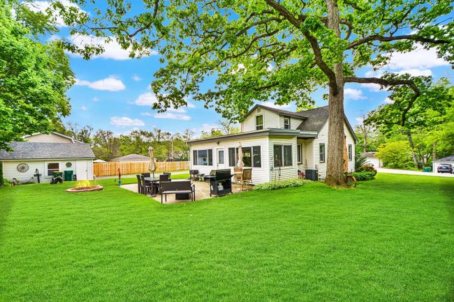 21300 Shady Ln, House other with 3 bedrooms, 2 bathrooms and 2 parking in Lake Zurich IL | Image 33