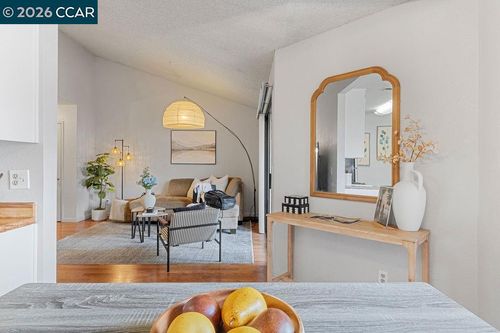 2703 2703 Ivy Ln, Antioch, CA, 94531 | Card Image