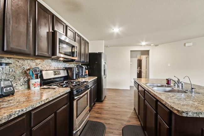 Kitchen | Image 8