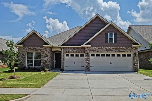 409 Bay Tree Ln Sw, Huntsville, AL, 35824-4070 | Card Image