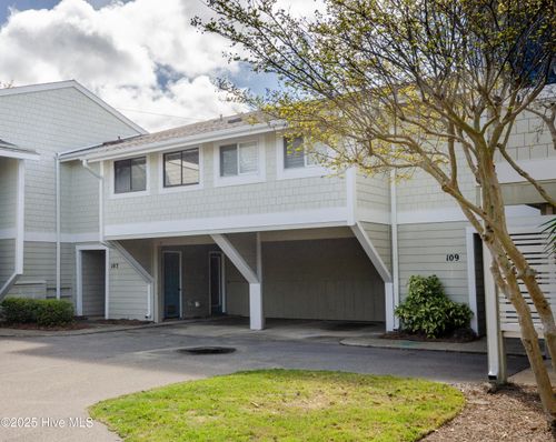 107 Driftwood Ct, Wrightsville Beach, NC, 28480-1744 | Card Image