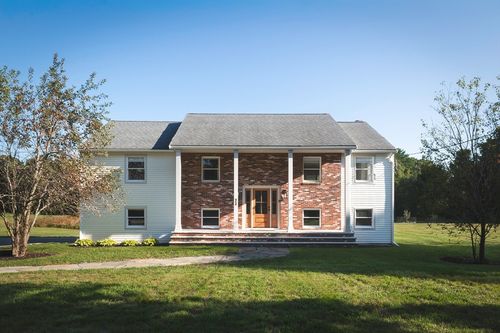 22 Sagamore Rd, Ipswich, MA, 01938-2704 | Card Image
