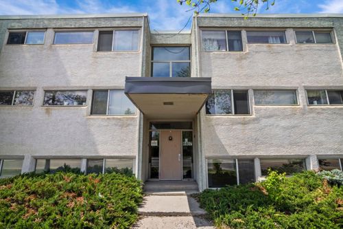 104-8607 Elbow Dr Sw, Calgary, AB, T2V1K8 | Card Image