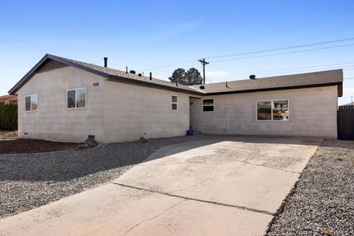4508 Douglas Macarthur Rd Ne, Albuquerque, NM, 87110-1156 | Card Image