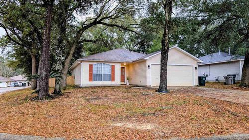 2052 Sequoia Cir, Pensacola, FL, 32526 | Card Image