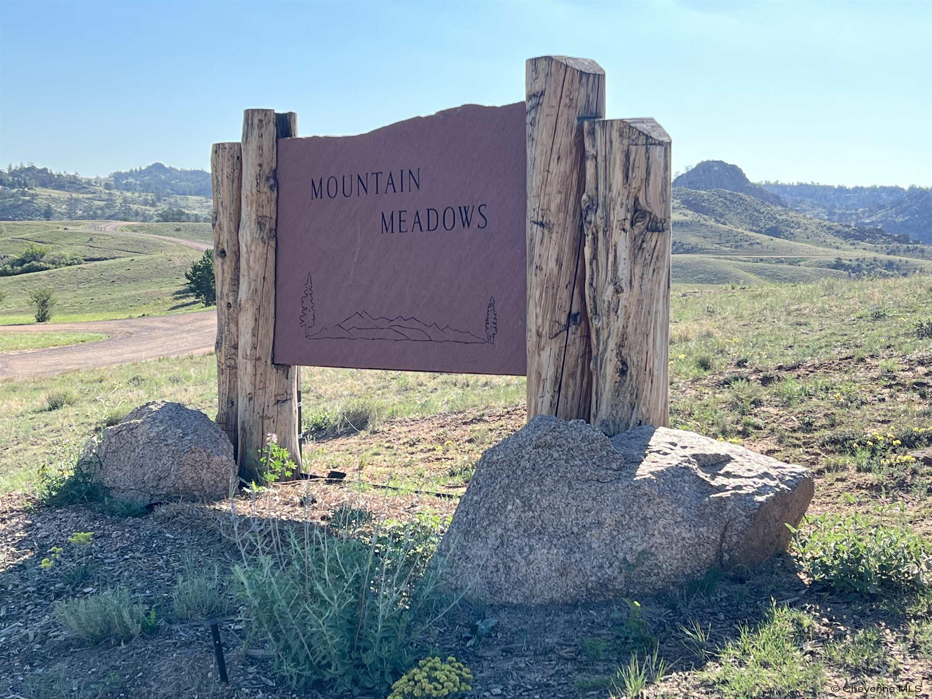 Land in Cheyenne 2