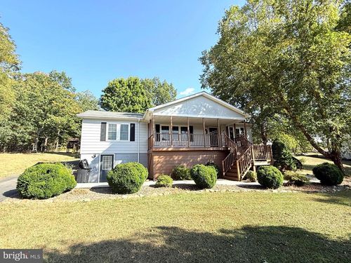 141 Peach Tree Ln, KEYSER, WV, 26726-8364 | Card Image